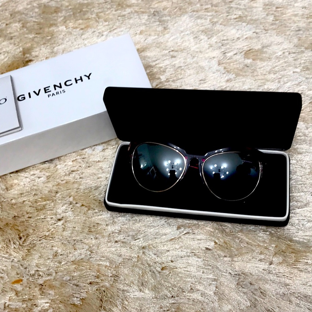GIVENCHY MIRROR SUN GLASSES BOX AND CASE
